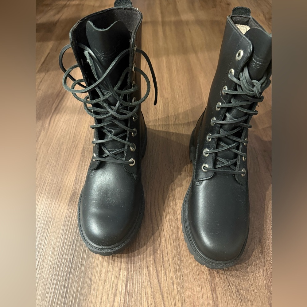 Timberline ReBotl boots